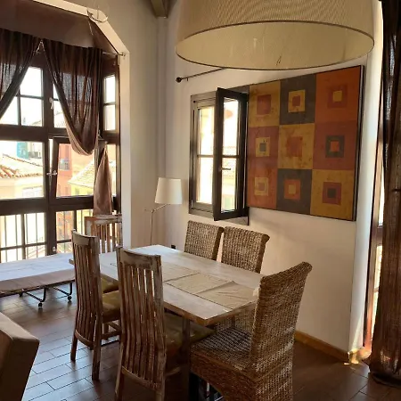 Apartamento C/carretería Málaga