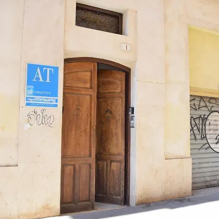 Apartamento C/carretería Málaga
